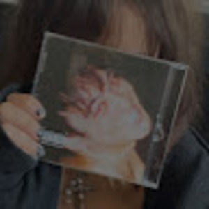 Meet your Posher, Nasia